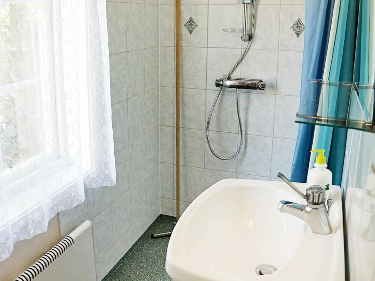 4 Person Holiday Home In Ankarsrum Hult  Экстерьер фото